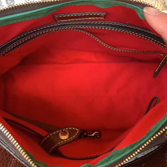 🦆Dooney & Bourke Kingston Hobo in brown chestnut color - Picture 10 of 16